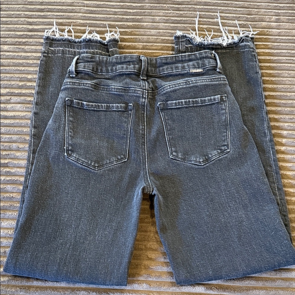 Tractr Charcoal Cropped Jeans with Frayed Hem